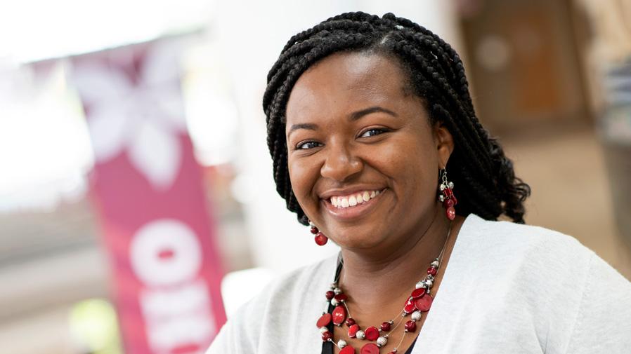 Portrait of Courtney Ross, Director of Development, Ohio State University College of Engineering